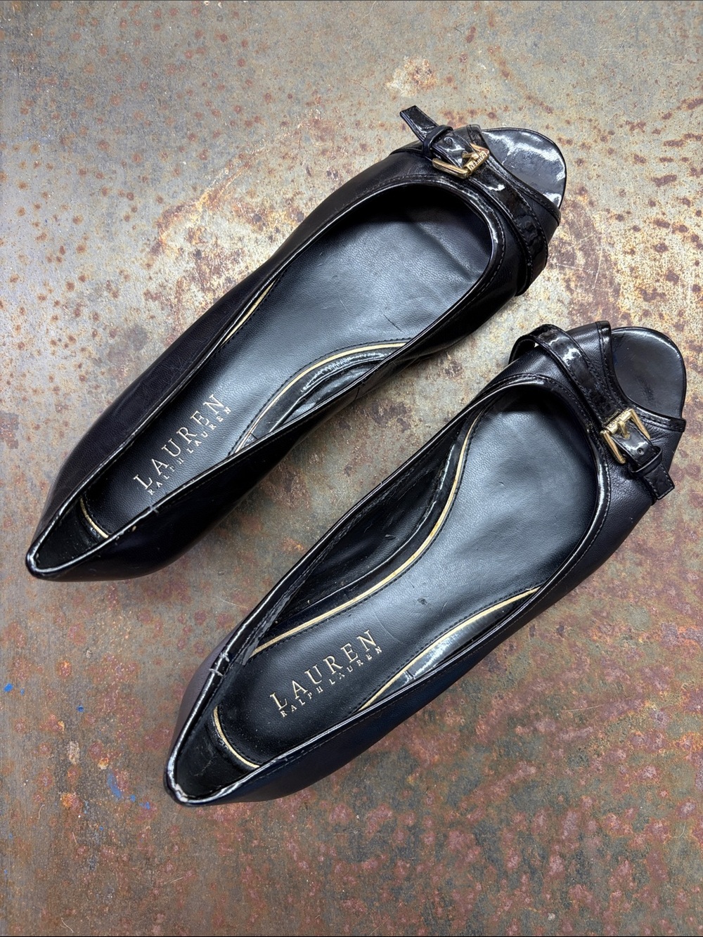 Lauren Ralph Lauren Madison Black Wedge Peep Toe Pumps Gold Buckle Size 8.5B